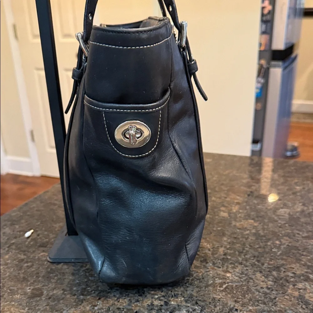 Vintage Small Black Hamptons Leatherware Tote